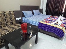 Hotel UK Palace Puri by Goroomgo
