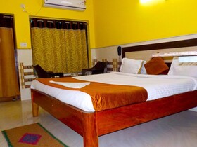 Laxmi Resort by Goroomgo