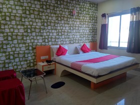 New Puri Hotel by OYO Rooms