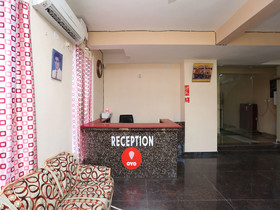 N J Residency by OYO Rooms
