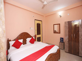 OYO 26586 Hotel Ashiyana Lagoon