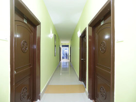 Royal Villa by OYO Rooms