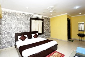 Sai Sea Palace by Goroomgo