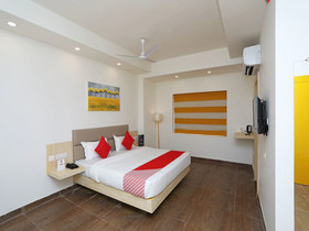 Yellow Hotels By OYO Rooms