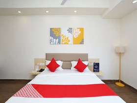 Yellow Hotels By OYO Rooms