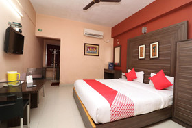 Hotel Shubham by OYO Rooms