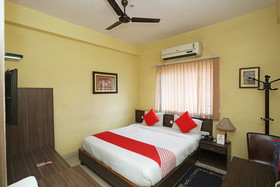 Hotel Shubham by OYO Rooms