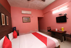 Hotel Shubham by OYO Rooms