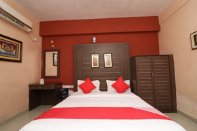 Hotel Shubham by OYO Rooms