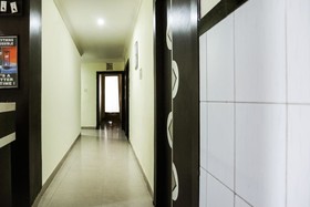 Hotel G9 by OYO Rooms