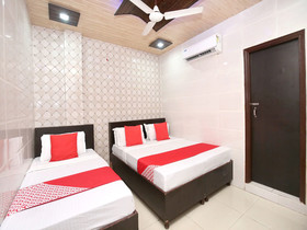 Asha Bed & Breakfast by OYO Rooms