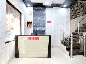 Asha Bed & Breakfast by OYO Rooms