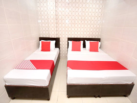Asha Bed & Breakfast by OYO Rooms
