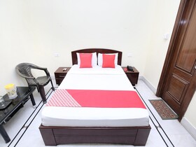 Dhingra Residency by OYO Rooms