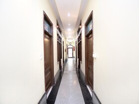 Dhingra Residency by OYO Rooms