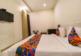 Golden Home by Fabhotel