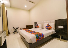 Golden Home by Fabhotel