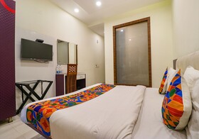 Golden Home by Fabhotel