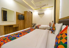 Golden Home by Fabhotel
