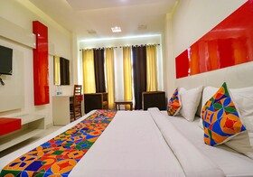 Golden Home by Fabhotel