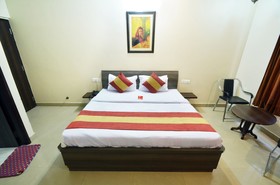 Golden Sunrise Inn by OYO Rooms