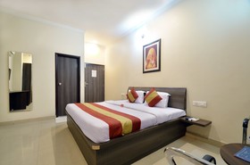 Golden Sunrise Inn by OYO Rooms