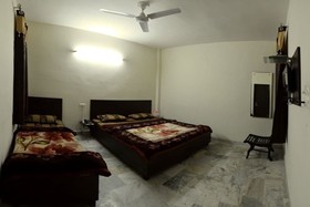 Hotel Akaal Residency