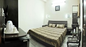 Hotel Akaal Residency