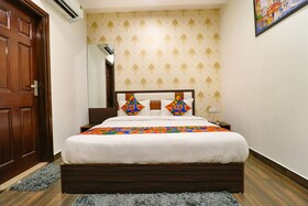 Hotel California Heights By FabHotels