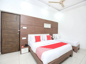Hotel Destiny Inn