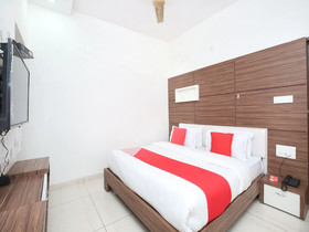 Hotel Destiny Inn