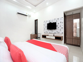 Hotel Destiny Inn