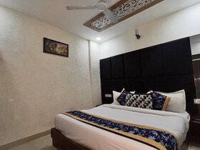 Hotel DG By Divud Ecom
