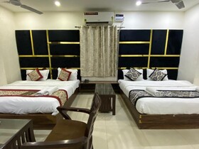 Hotel DG By Divud Ecom