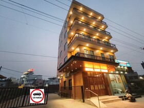 Hotel East Wood