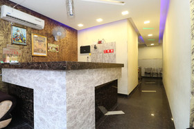 Hotel Golden Heart By OYO Rooms