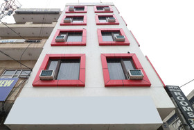 Hotel Golden Heart By OYO Rooms