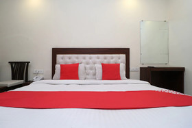 Hotel Golden Heart By OYO Rooms