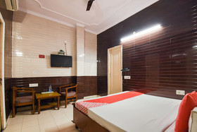 Hotel Holy City by OYO Rooms