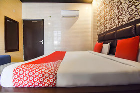 Hotel Holy City by OYO Rooms