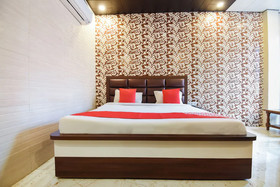 Hotel Holy City by OYO Rooms