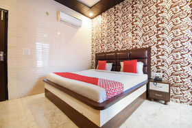 Hotel Holy City by OYO Rooms