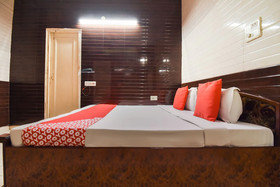 Hotel Holy City by OYO Rooms