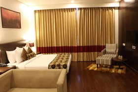 Hotel Humble UNA Smart
