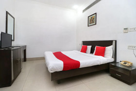 Hotel Kishore International by OYO Rooms