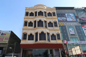 Hotel Kishore International by OYO Rooms