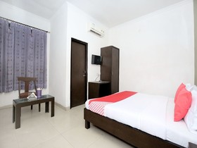 Hotel Krishna Castle