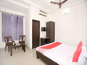 Hotel Krishna Castle