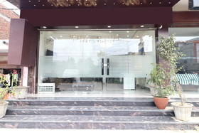 Hotel Livinn Hub By OYO Rooms