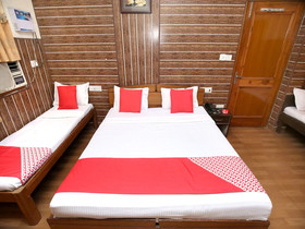Hotel M.A. International